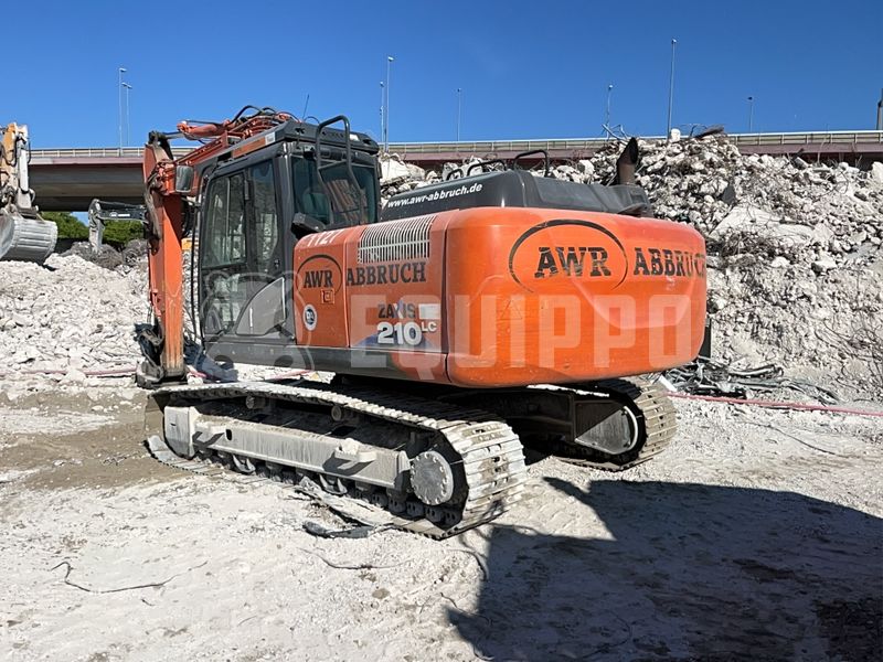 2019 هيتاشى ZX210LC-6-49009620