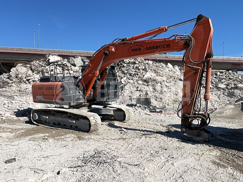 Hitachi ZX210LC-6 - - Used Tracked Excavator