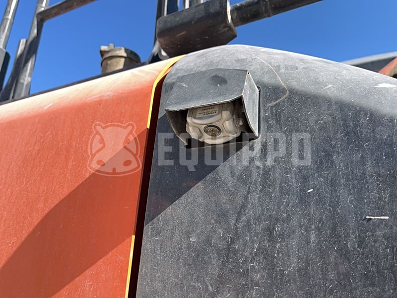 2019 هيتاشى ZX210LC-6-49009636