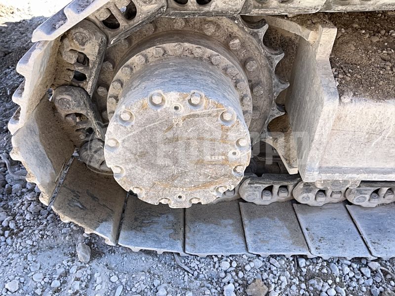 2019 هيتاشى ZX210LC-6-49009805