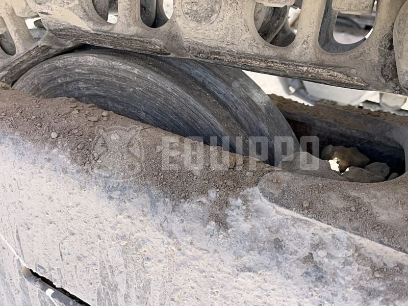 2019 هيتاشى ZX210LC-6-49009772