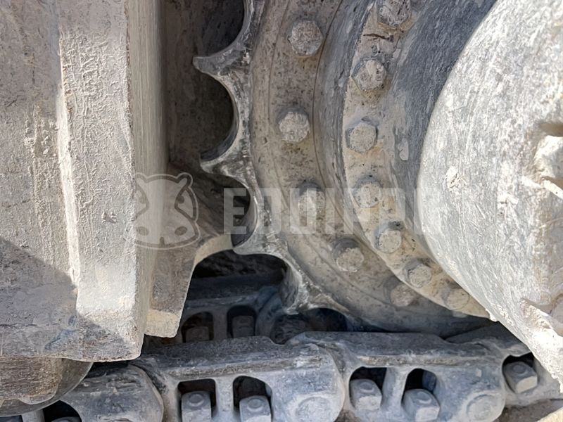 2019 هيتاشى ZX210LC-6-49009795