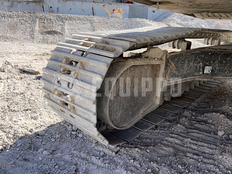 2019 هيتاشى ZX210LC-6-49009816