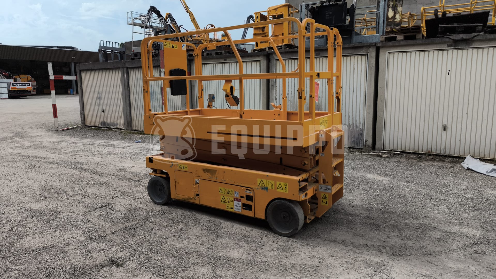 Genie GS-2046 - - Used Scissor Lift