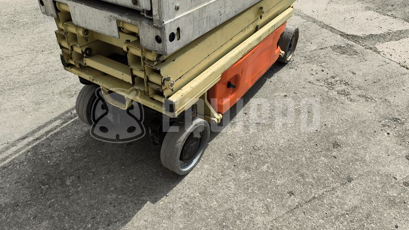 2010 JLG 1930 ES-49042583
