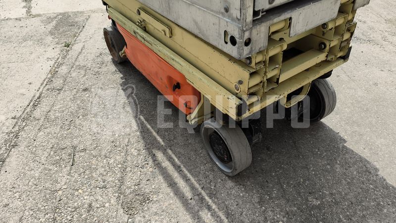 2010 JLG 1930 ES-49042584