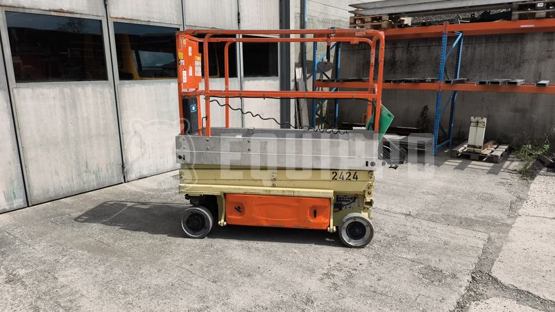 2010 JLG 1930 ES-49042576
