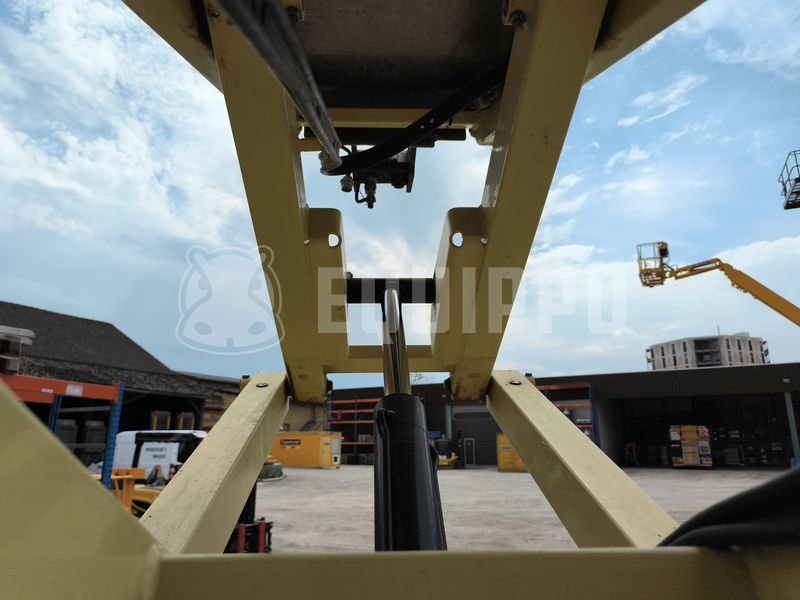 2010 JLG 1930 ES-49042597