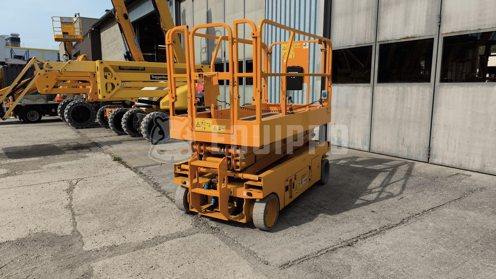 Genie GS-2046 - - Used Scissor Lift