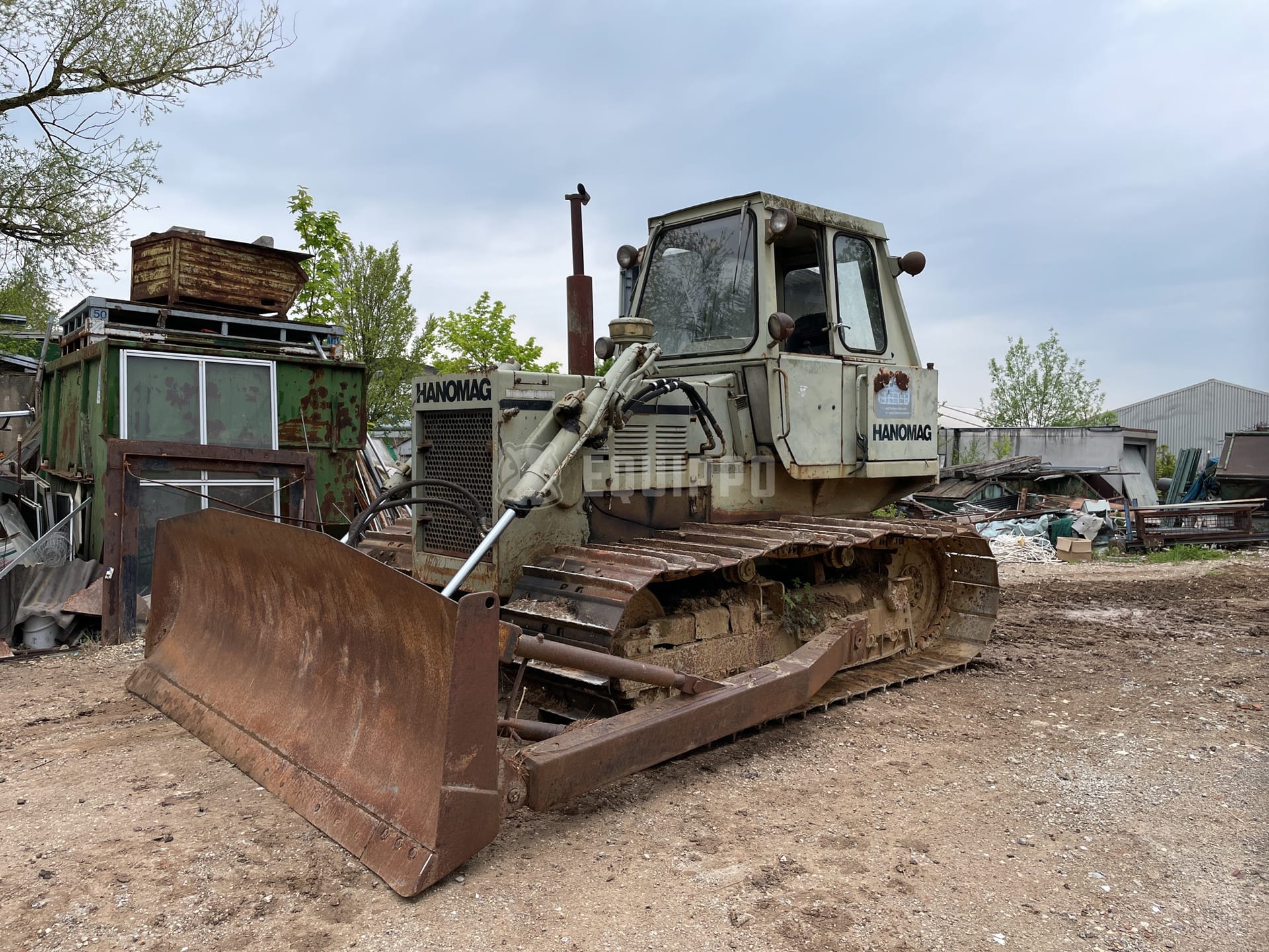 Hanomag D 400 L.C.  - - Used Tracked Dozer