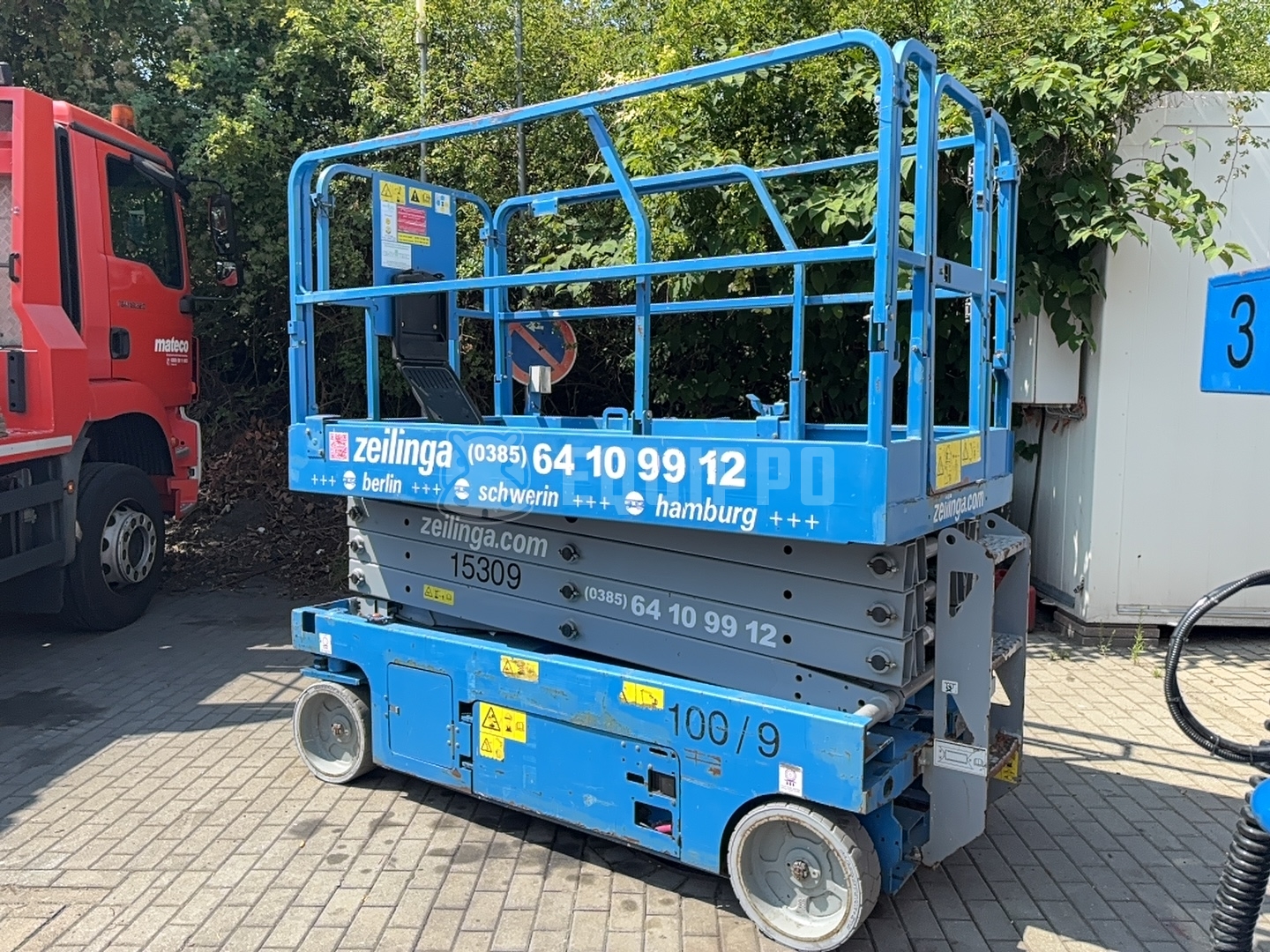 Genie GS-2646 - - Gebruikte Schaarhoogwerker