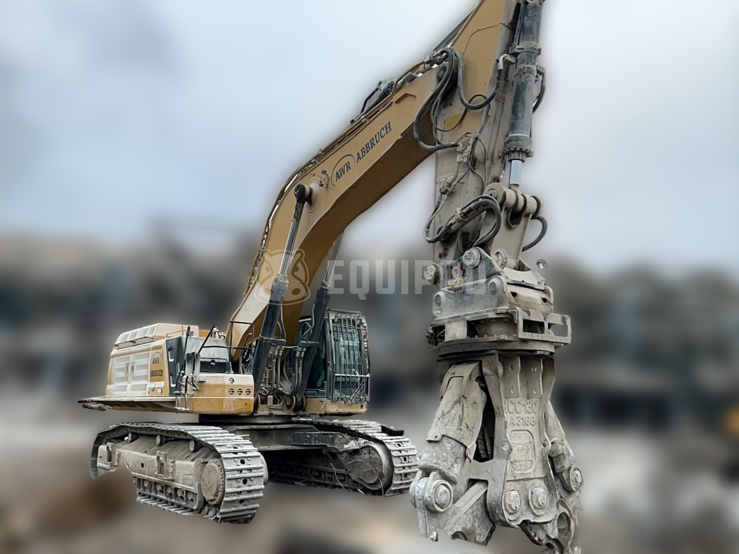Caterpillar 395  - - Used Tracked Excavator