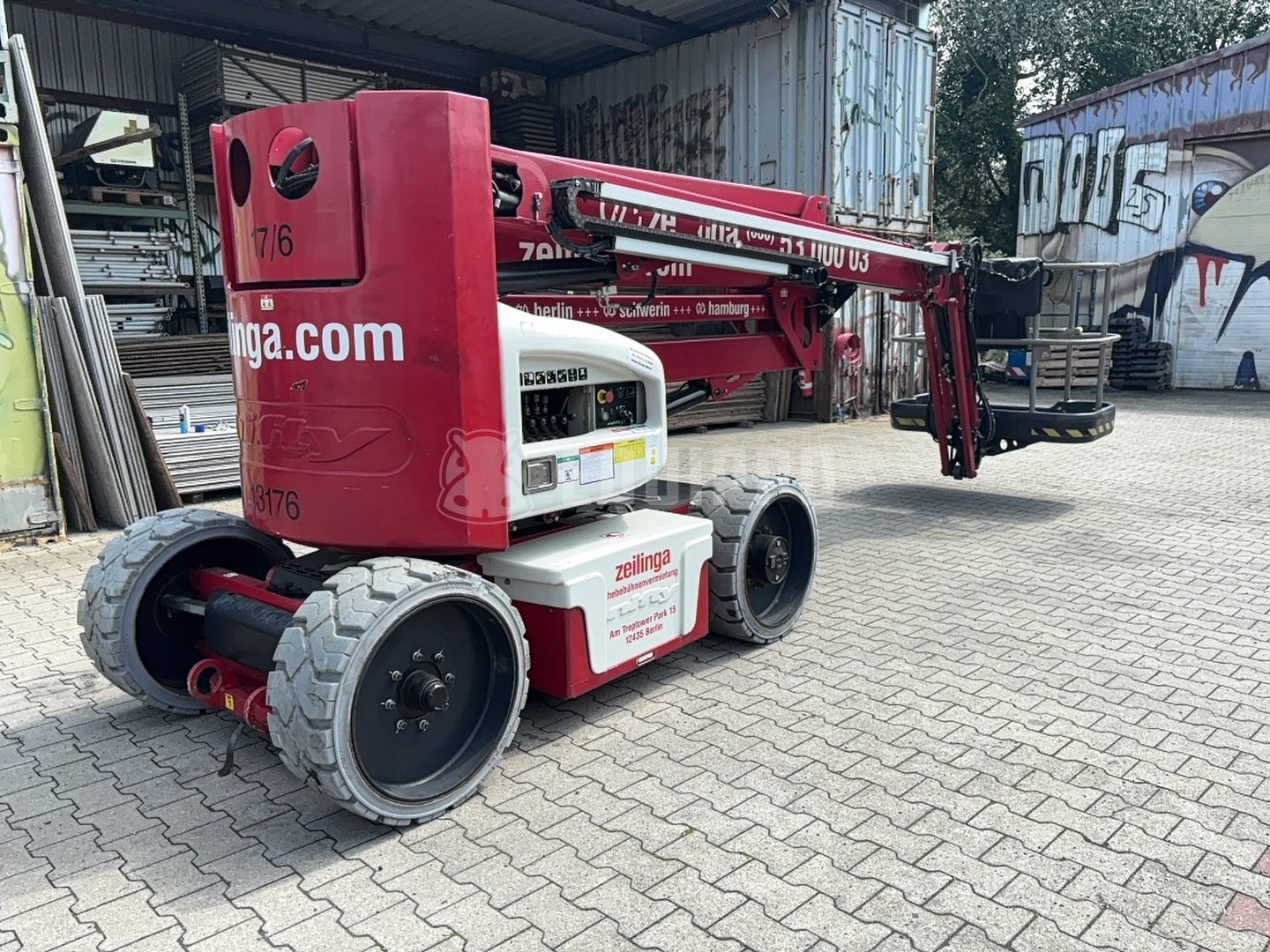 Nifty Lift HR17 NE MK3 - - Nacelle articulée d’Occasion
