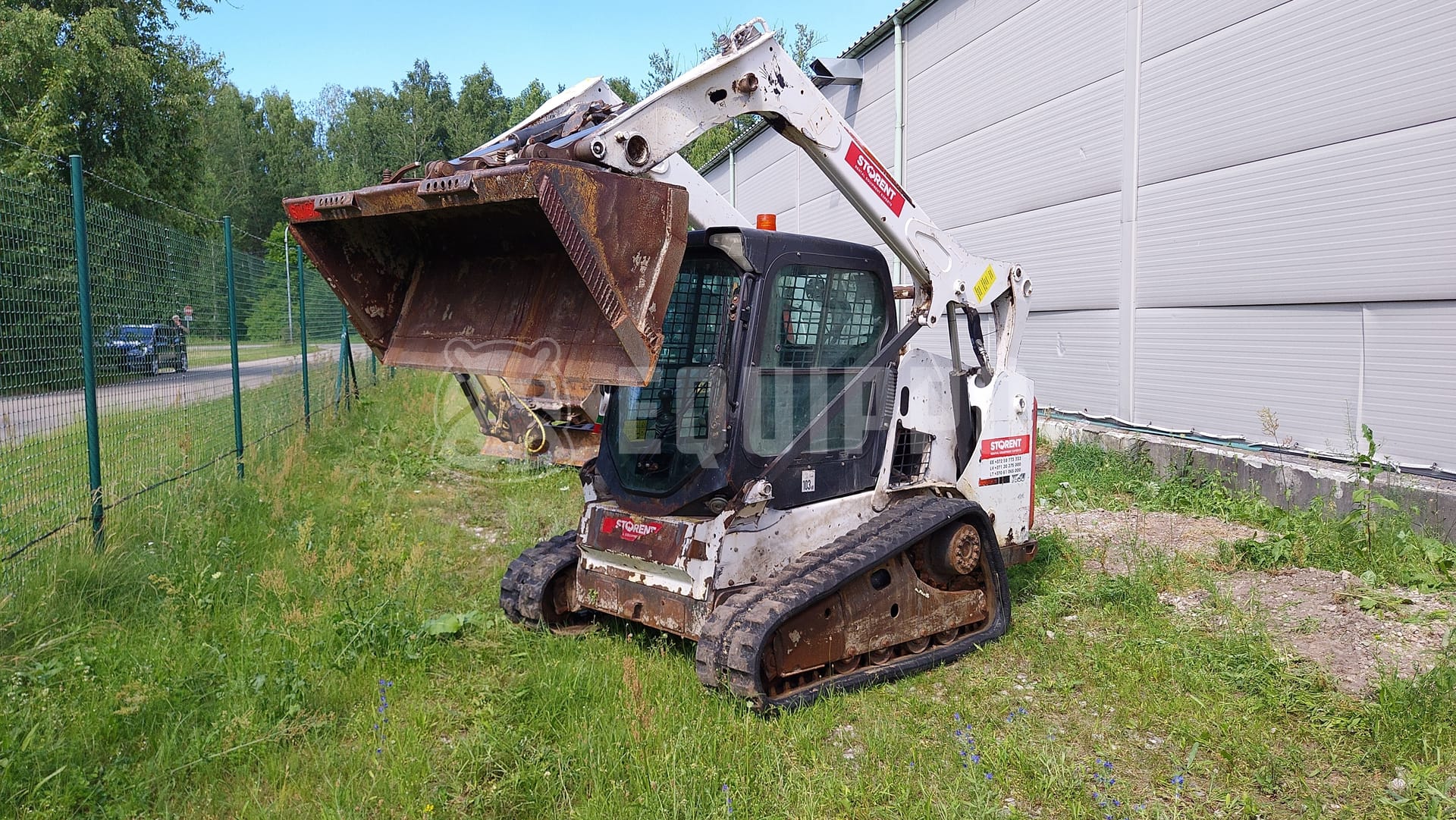 Bobcat T590 - - Used Tracked Loader