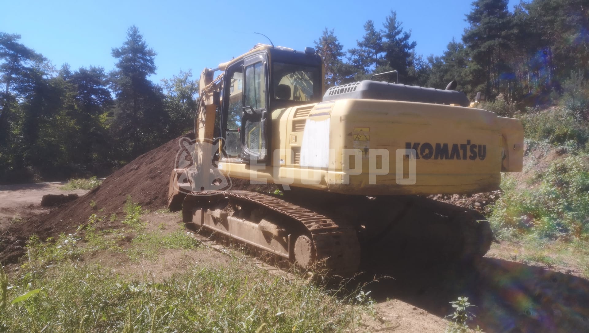 Komatsu PC210LC-8  - - Używany Gąsienicowy Koparka