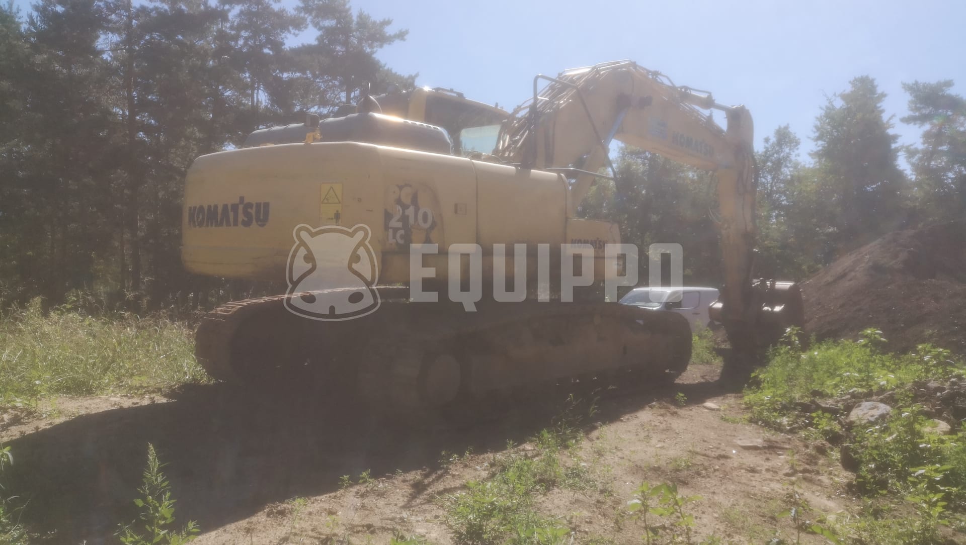 Komatsu PC210LC-8  - - Używany Gąsienicowy Koparka