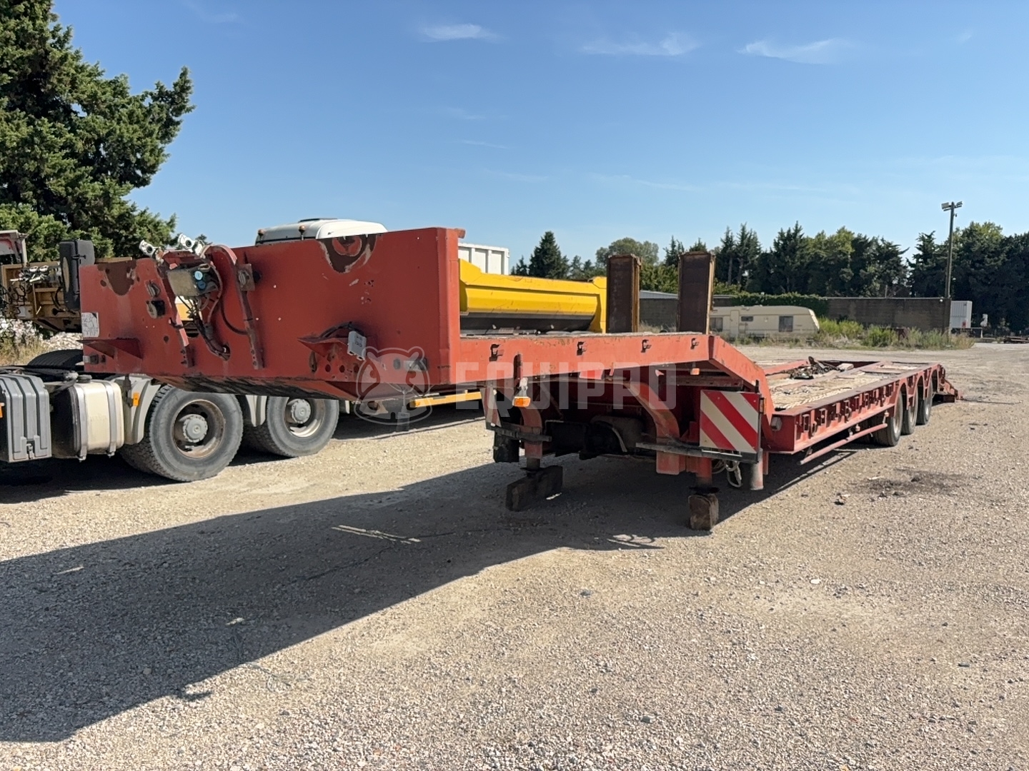 Robust Kaiser S5303 - - Semirremolque de Cama Baja Usada