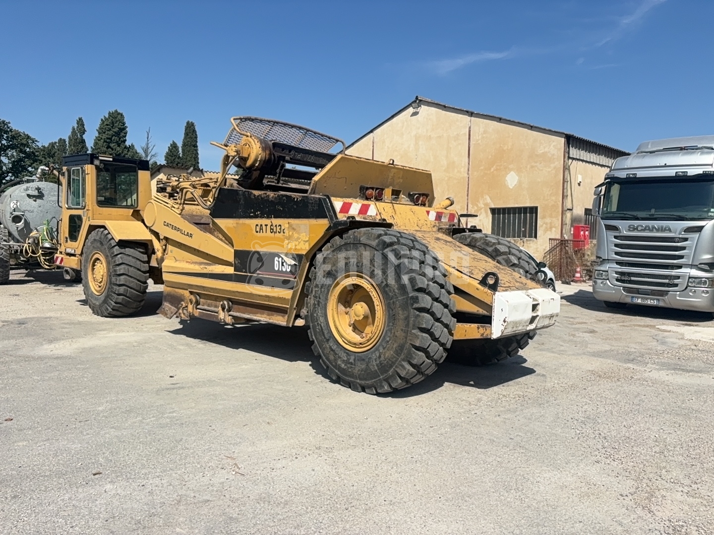 Caterpillar 613C - - Mototraillas Usada