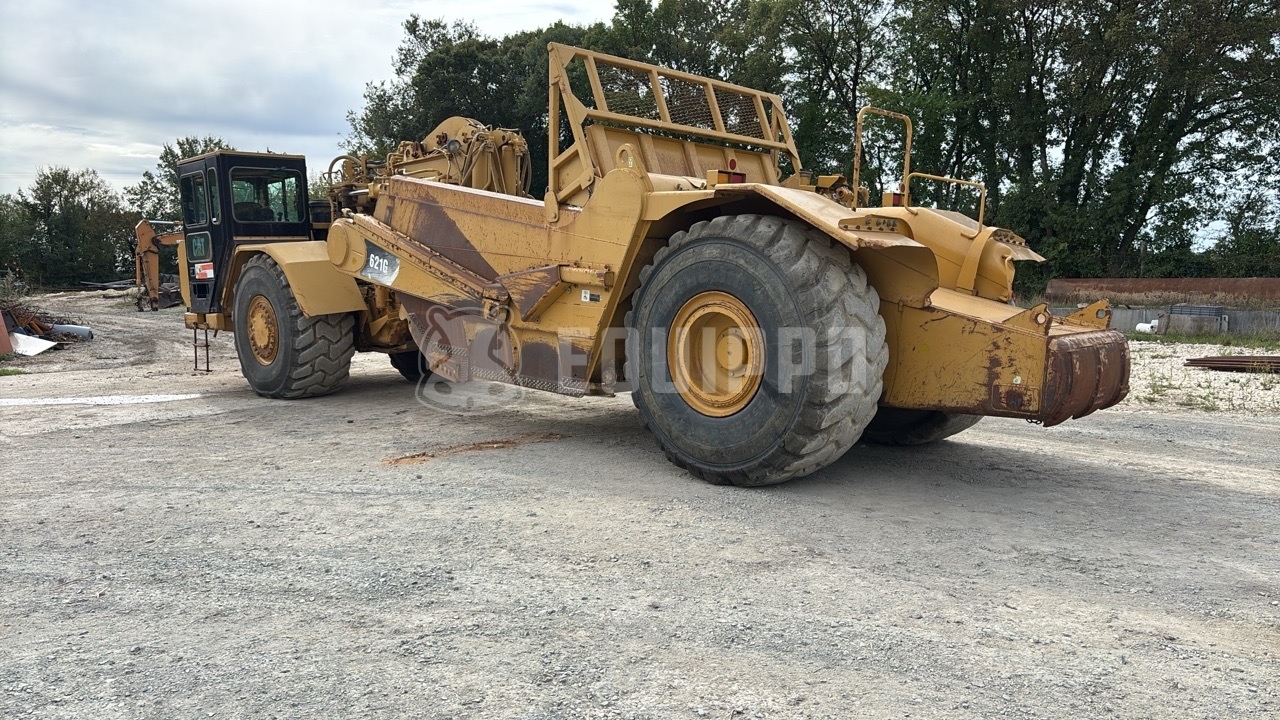 Caterpillar 621G - - Mototraillas Usada