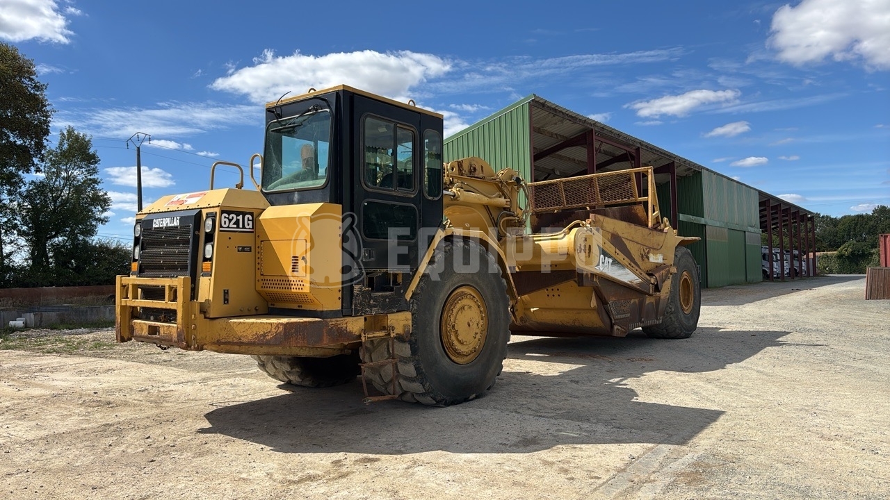 Caterpillar 621G - - Scraper d’Occasion