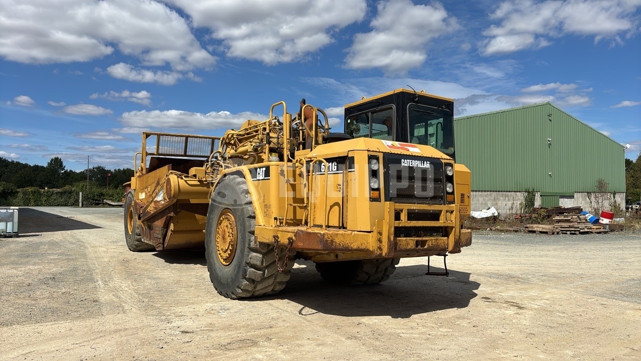 Caterpillar 621G - - Scraper d’Occasion