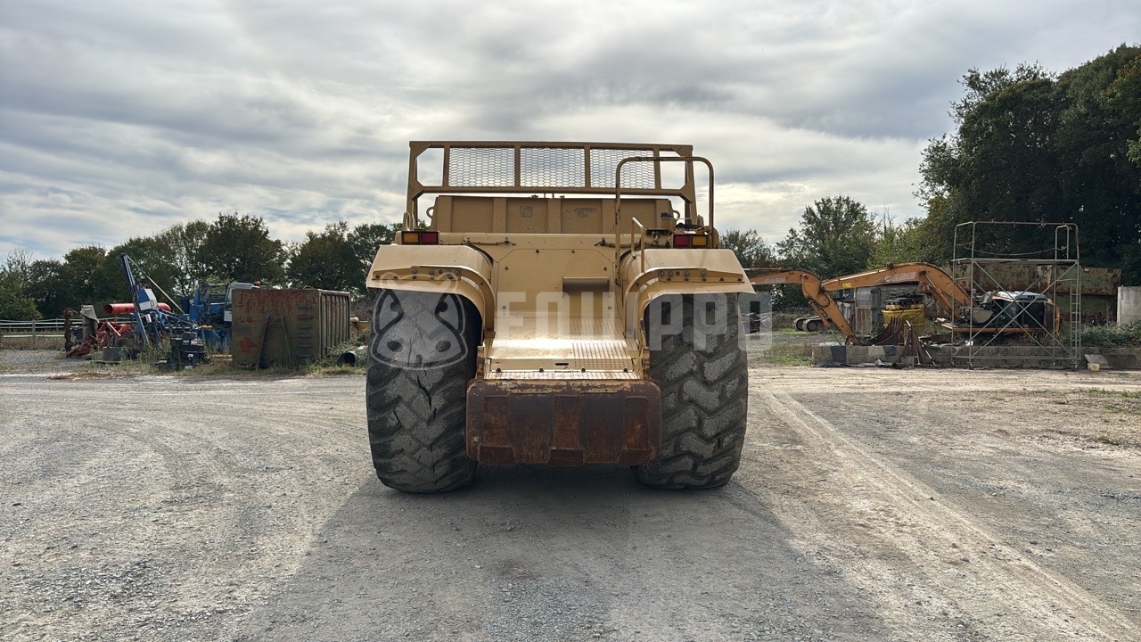 Caterpillar 621G - - Mototraillas Usada