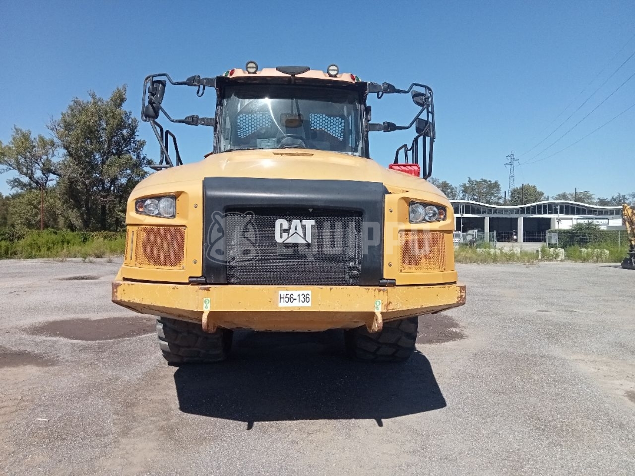 Caterpillar 730 - - Dúmper Usada