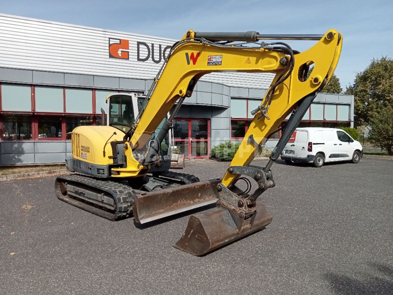 Wacker Neuson ET90 - - Used Midi Excavator 7t - 12t