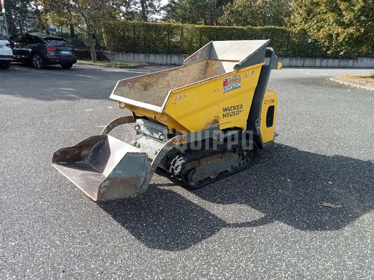Wacker Neuson DT08  - - Tracked Dumper Usada