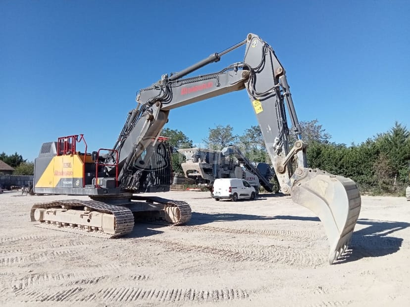 Foto van de Volvo EC250EL