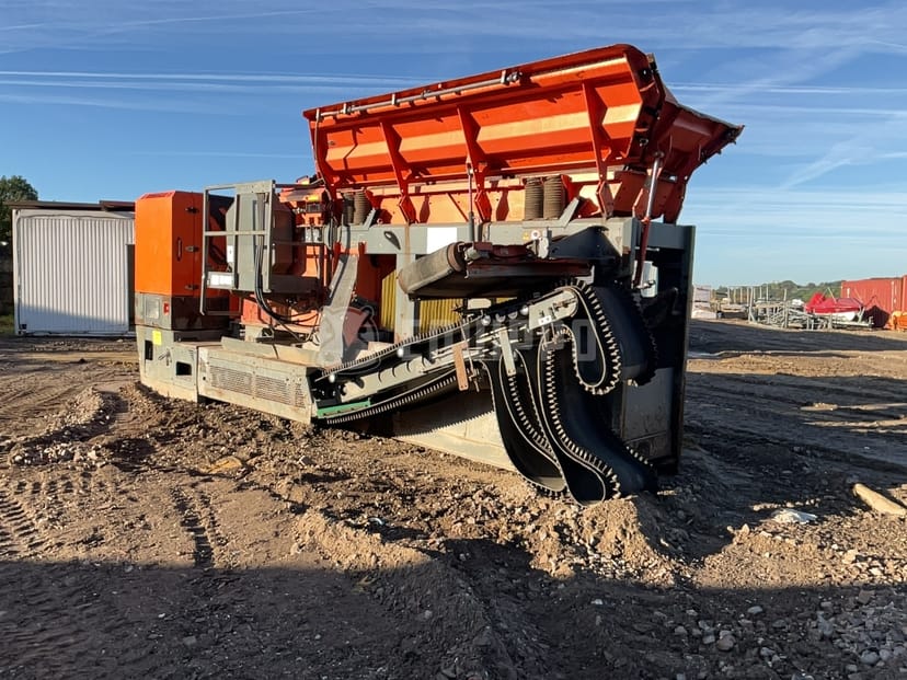 Photo de la BMD RA 700/7 Hookloader Jaw Crusher 