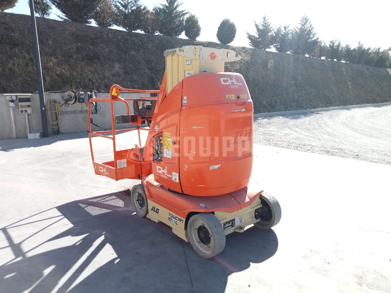 JLG TOUCAN 10E-L - - Nacelle à Mât Vertical d’Occasion