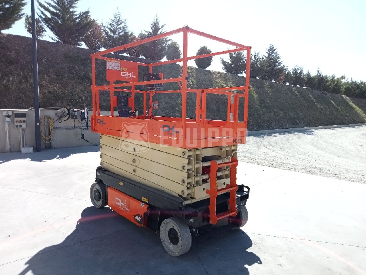 JLG ES3246 - - Gebrauchte Scherenhubtisch