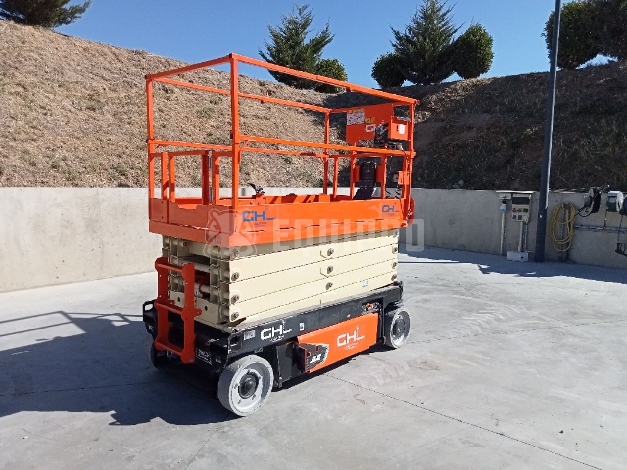 JLG ES3246 - - Gebrauchte Scherenhubtisch