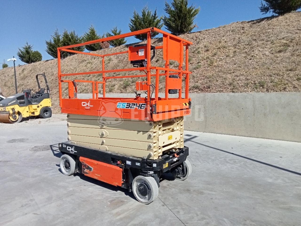 JLG ES3246 - - Gebrauchte Scherenhubtisch