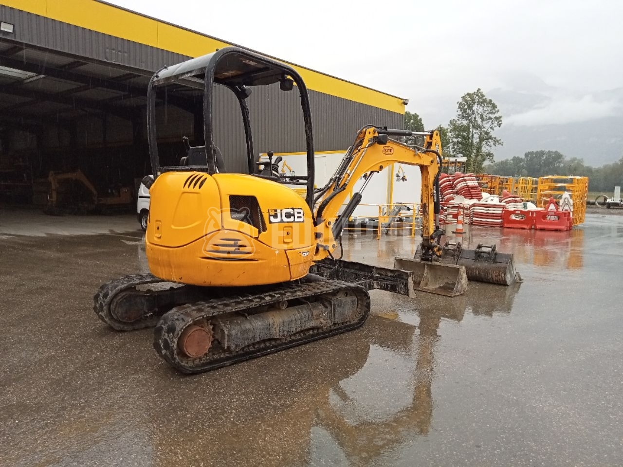 JCB 8025 ZTS - - Mini pelle < 7t d’Occasion