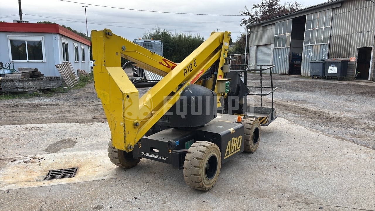 AIRO A12 E - - Plataforma Articulada Usada