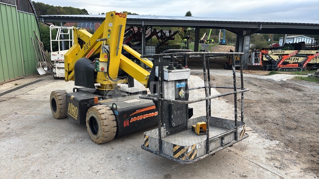 AIRO A12 E - - Plataforma Articulada Usada