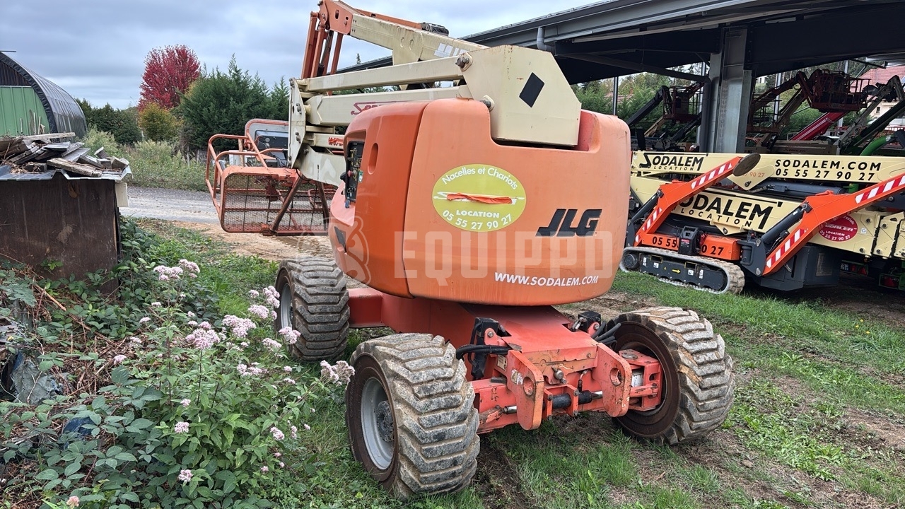 JLG 450AJ - - Plataforma Articulada Usada