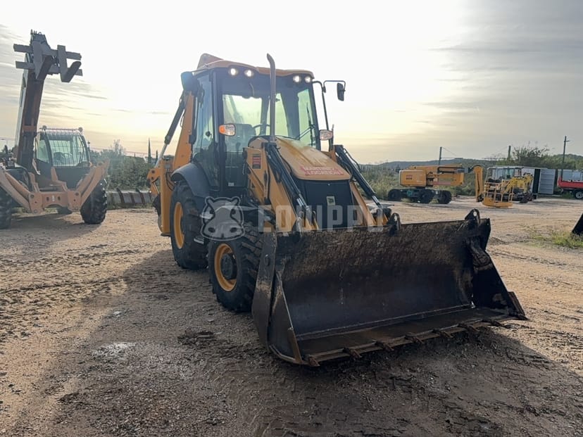 Foto van de JCB 3CX