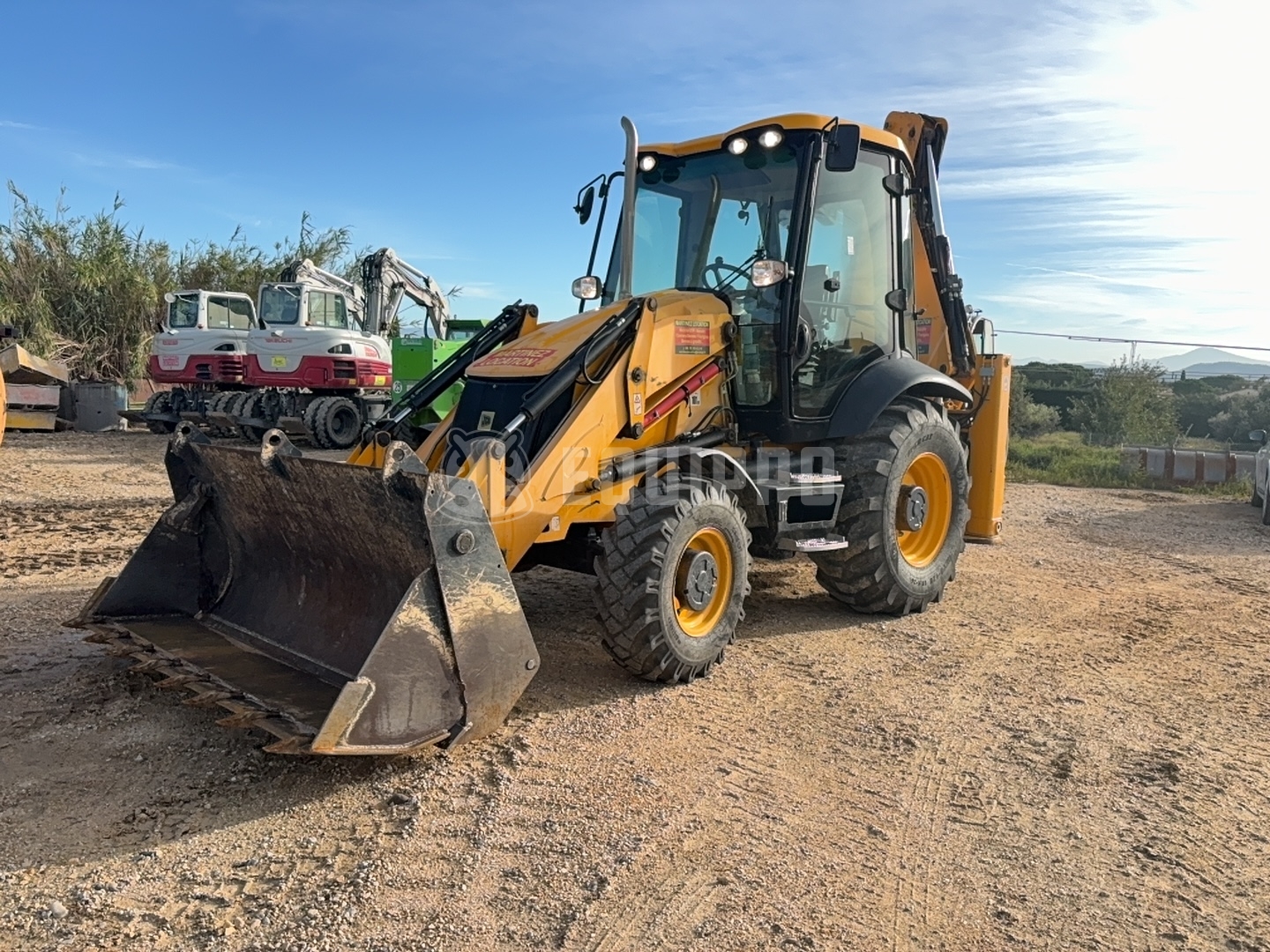 JCB 3CX  - - Gebruikte Graaflaadcombinatie
