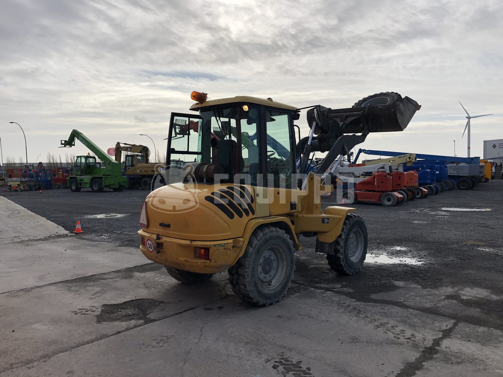 Volvo L30B-Z/X  - - Used Loader