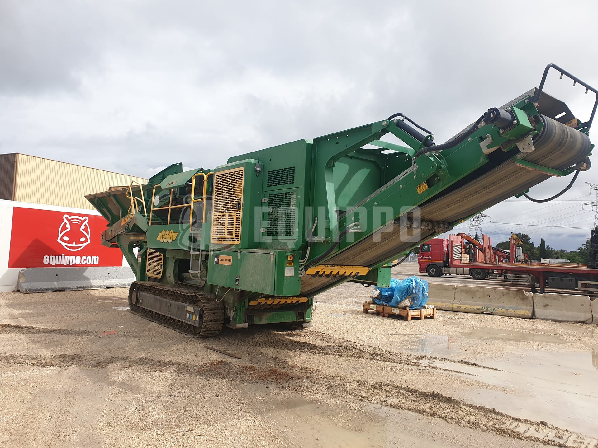 McCloskey C38 V2  - - Used Crusher