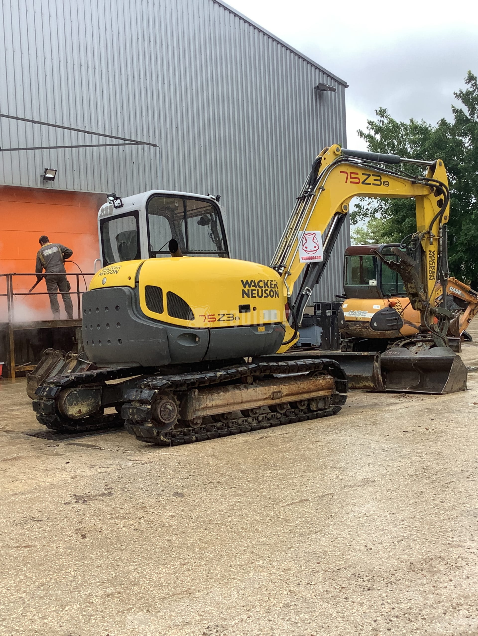 Wacker Neuson 75Z3 RD - - Used Midi Excavator 7t - 12t