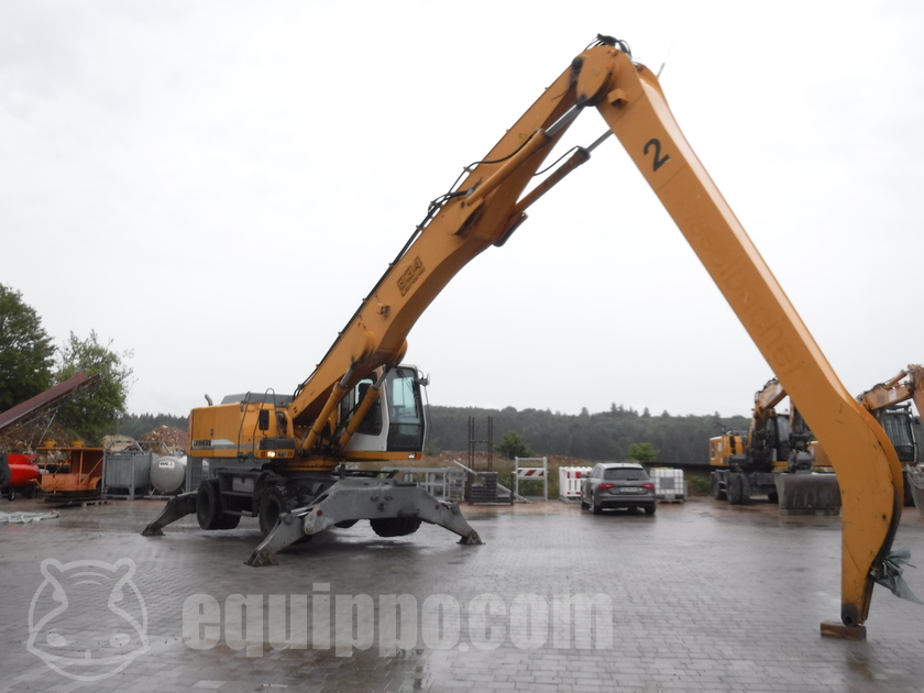 Liebherr 34b Litronic Gebrauchten Umschlagbagger Zum Verkaufen Equippo Com