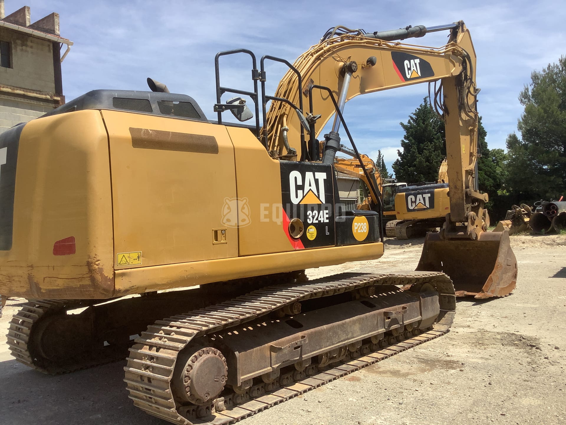 Caterpillar 324E L  - - Used Tracked Excavator