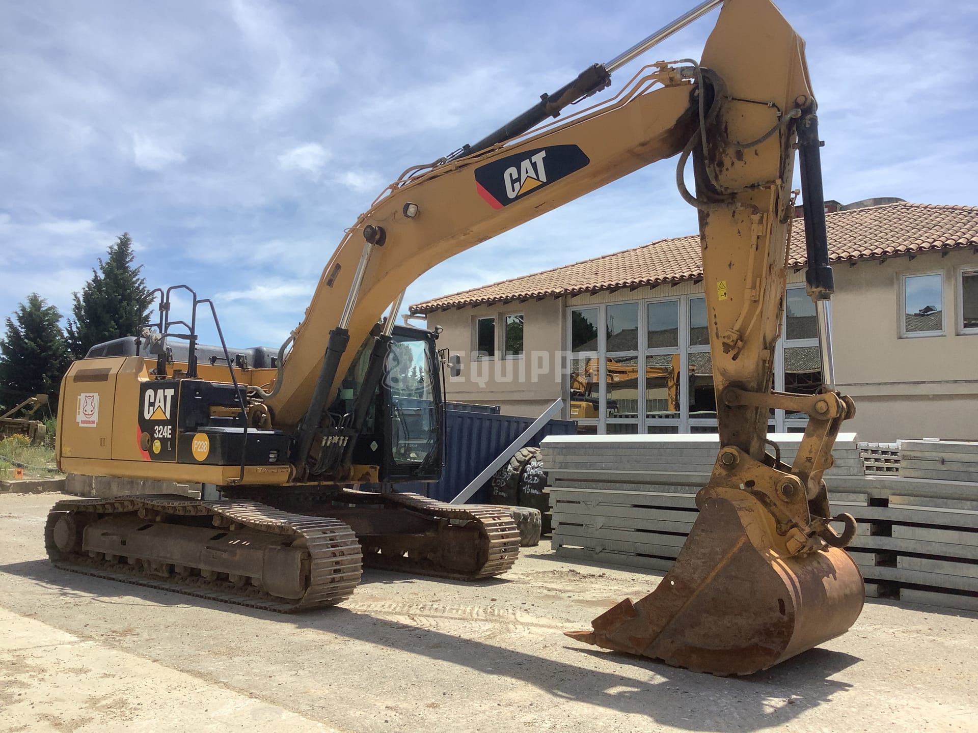 Caterpillar 324E L  - - Used Tracked Excavator