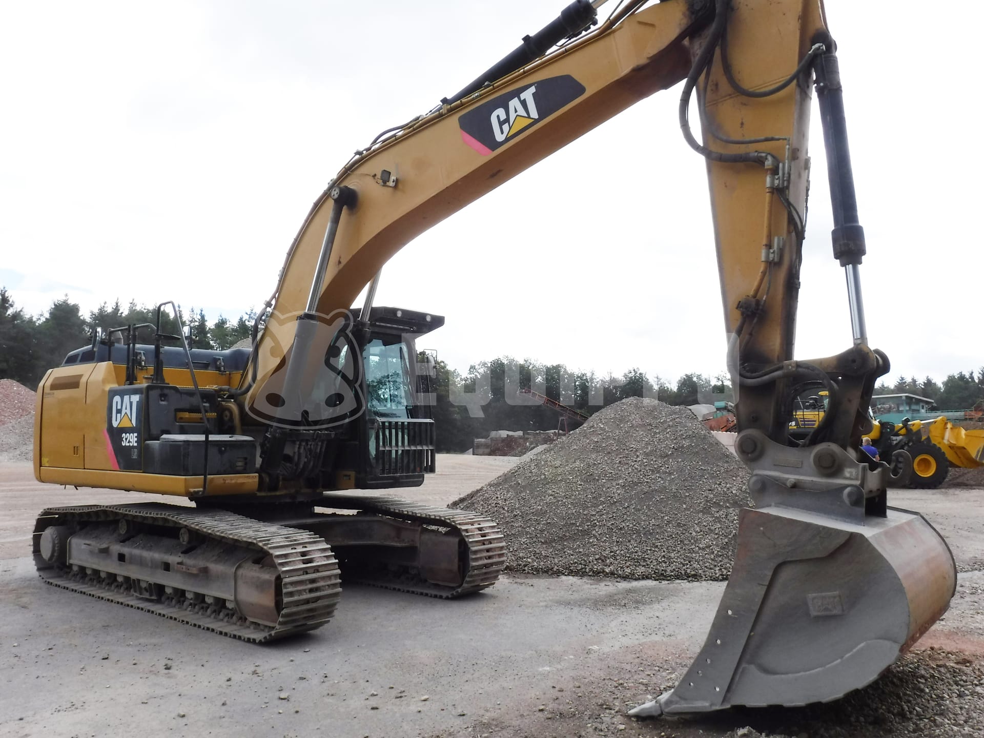 Caterpillar 329E LN  - - Used Tracked Excavator