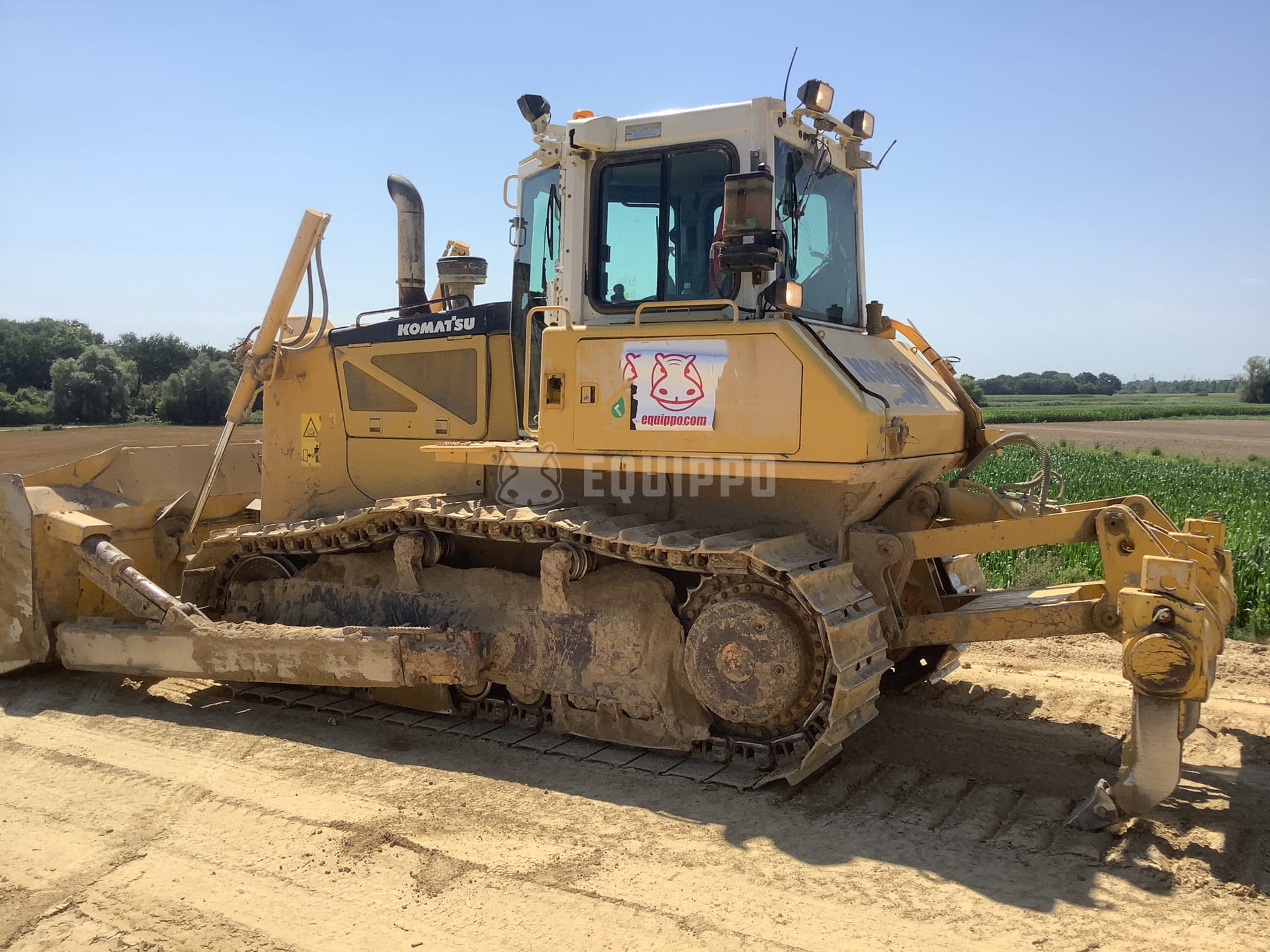 Komatsu D65EX-16 - - Used Tracked Dozer