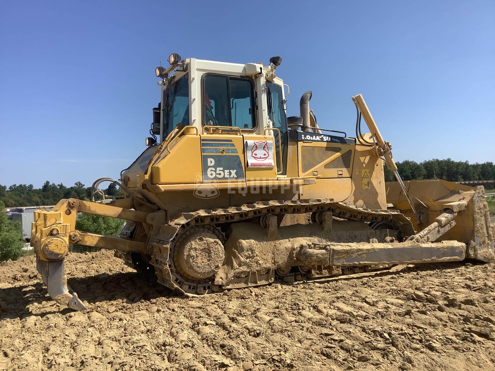 Komatsu D65EX-16 - - Used Tracked Dozer
